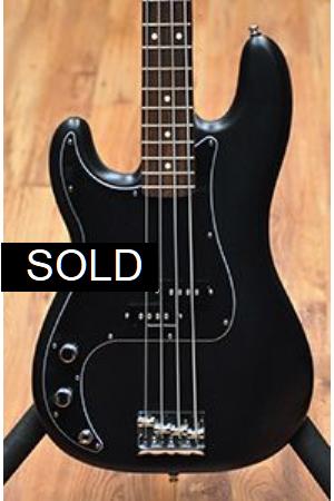 Fender American Standard P Bass Lefty Black